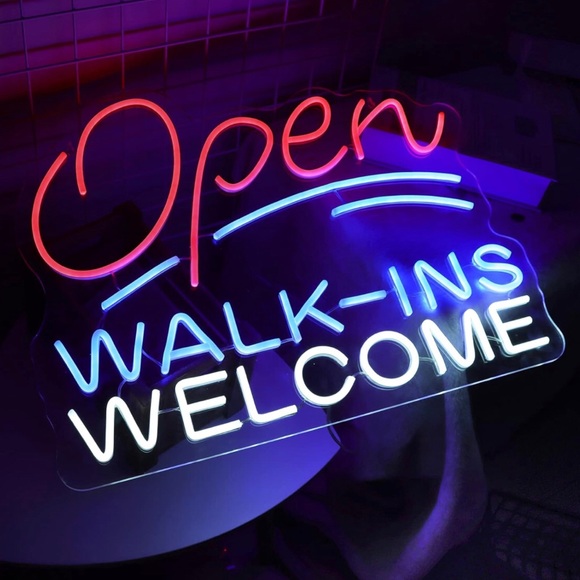 Meet your Posher, LaSavia23 - Picture 1 of 2